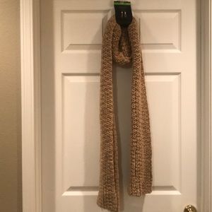 NWT Scarf